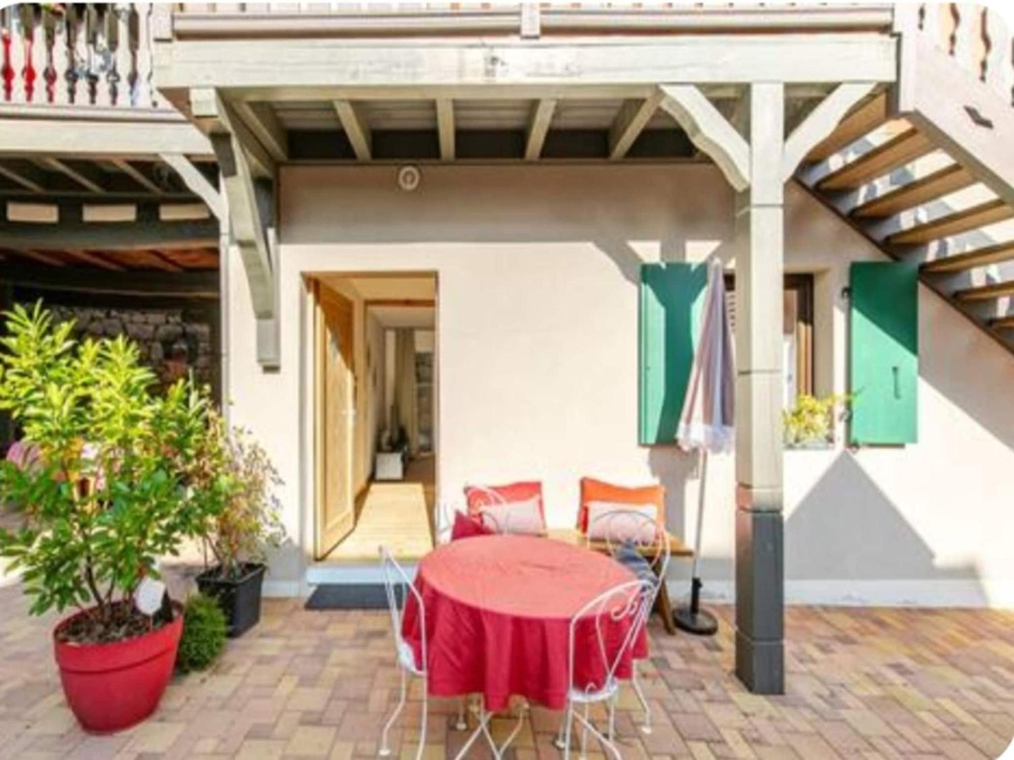 Charming Gite In Dambach La Ville With Terrace Exterior foto